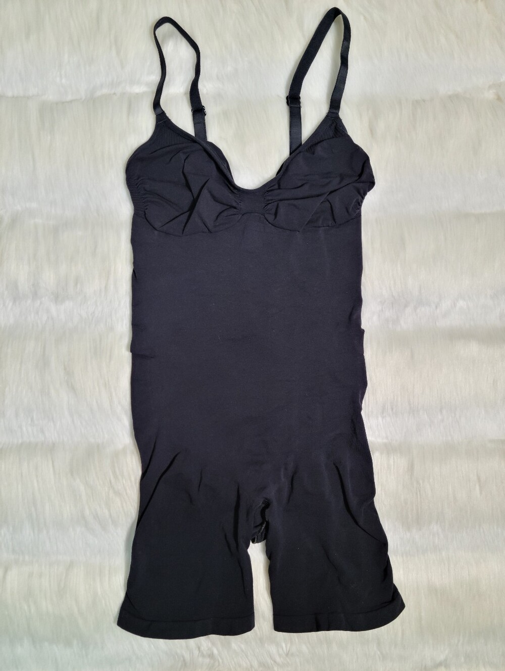 SKIMS Seamless Sculpt Mid Thigh Bodysuit Black Onyx Large NEW